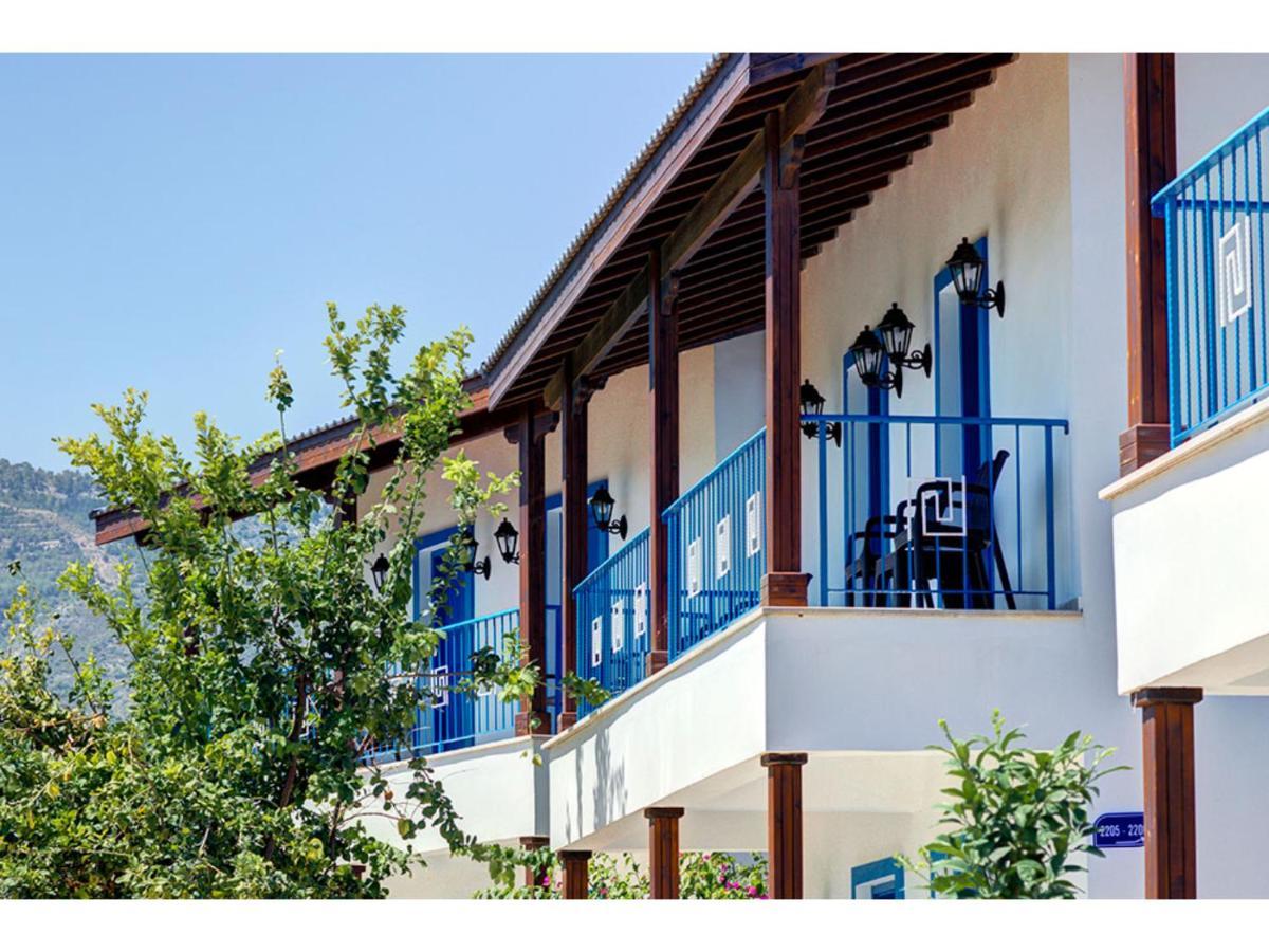 Queen Aphrodite Hotel Karpasa Exteriör bild