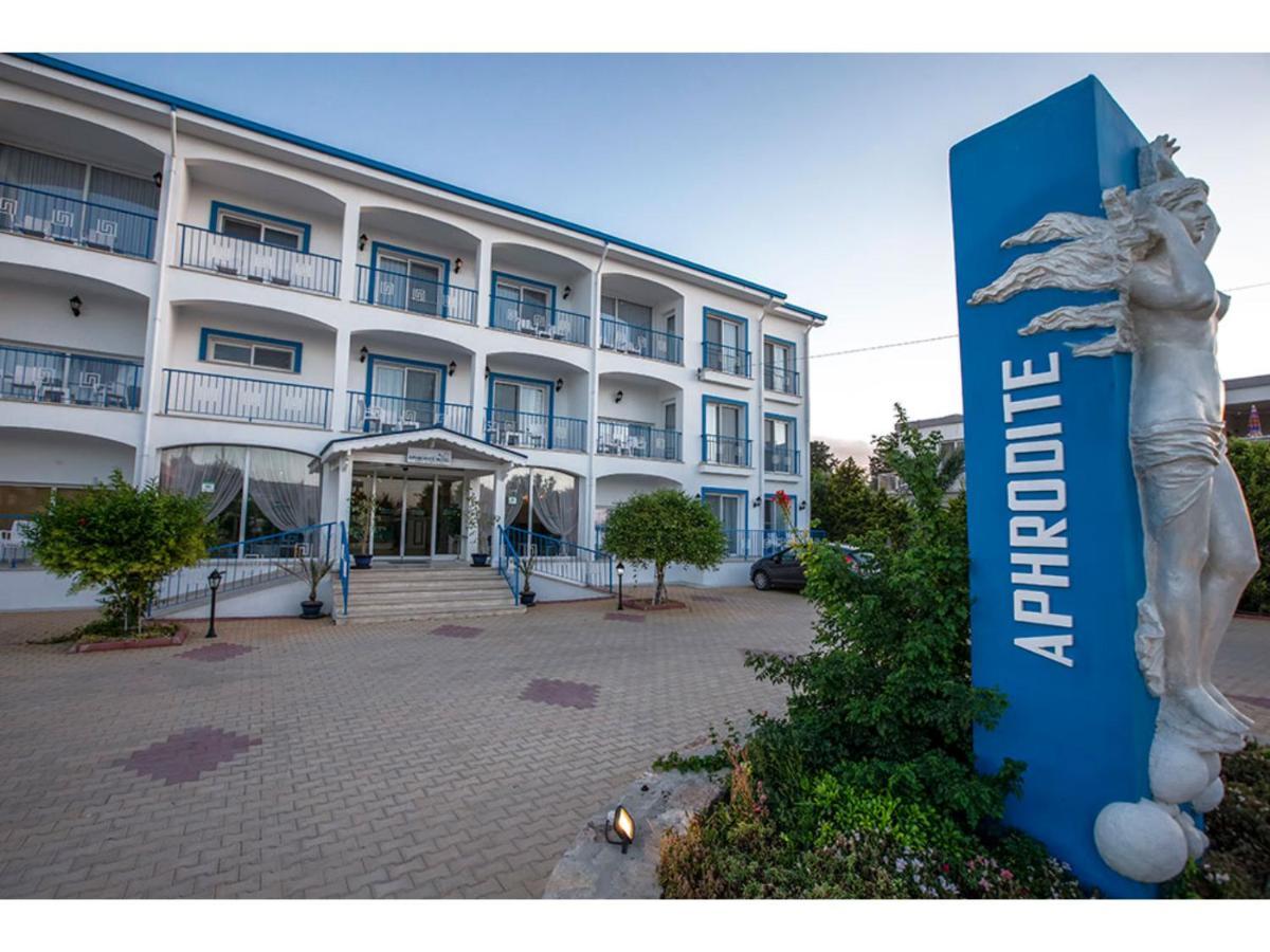 Queen Aphrodite Hotel Karpasa Exteriör bild
