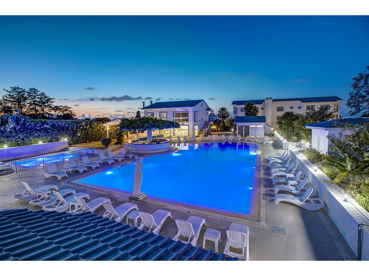 Queen Aphrodite Hotel Karpasa Exteriör bild